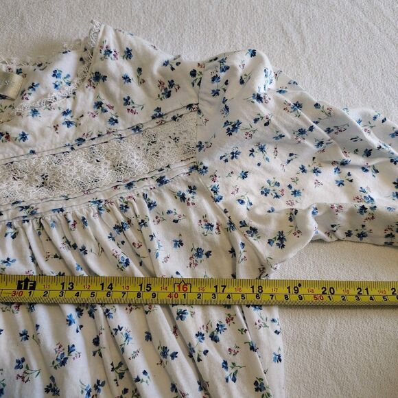 Eileen West Womens Floral 100% Cotton Nightgown Cottagecore Ditsy Size Small EUC - Picture 6 of 7
